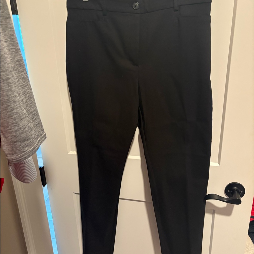 LOFT Black The Sutton Skinny  Women's Pants